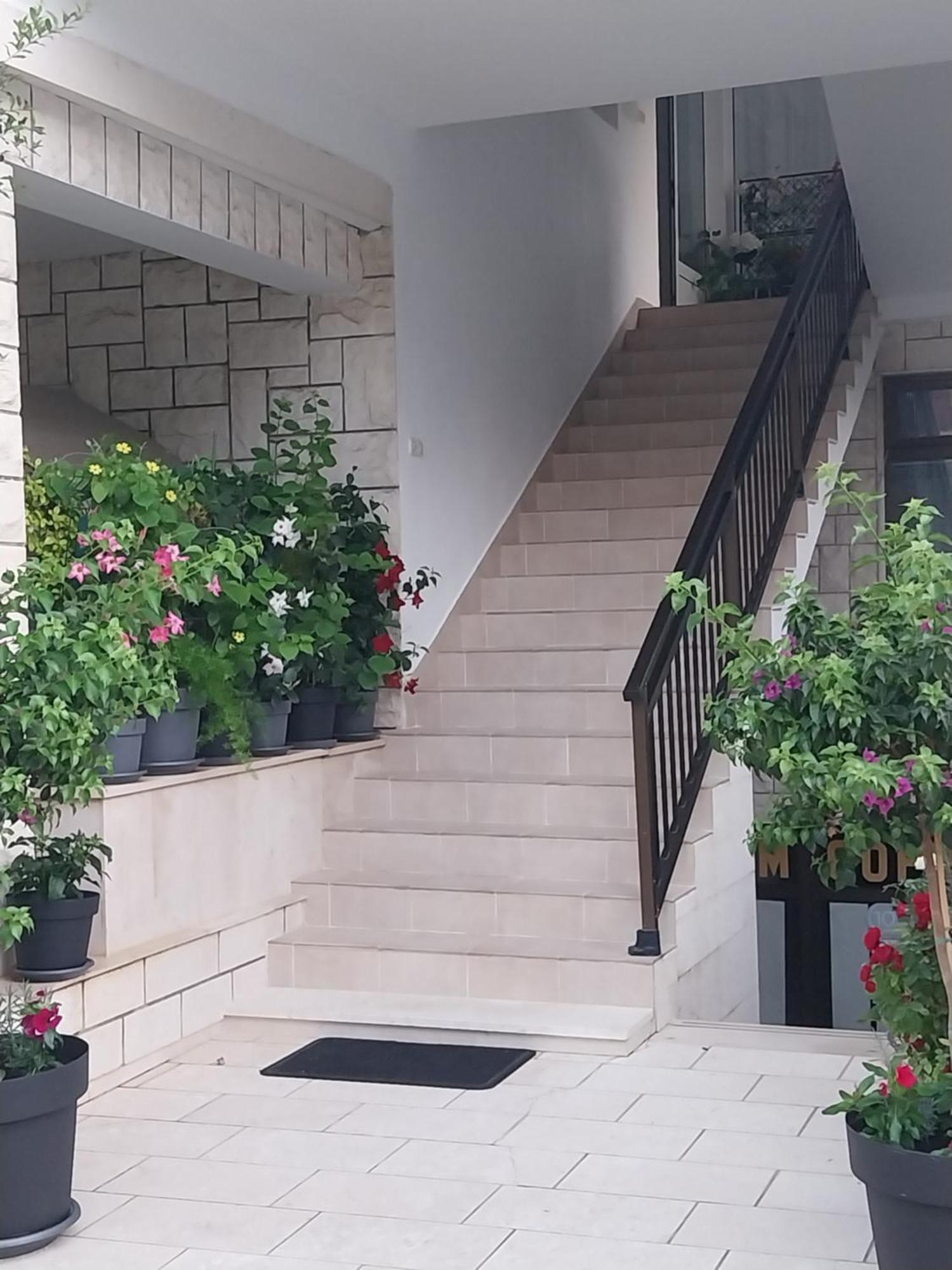 Apartmani Liberan Neum Exterior foto