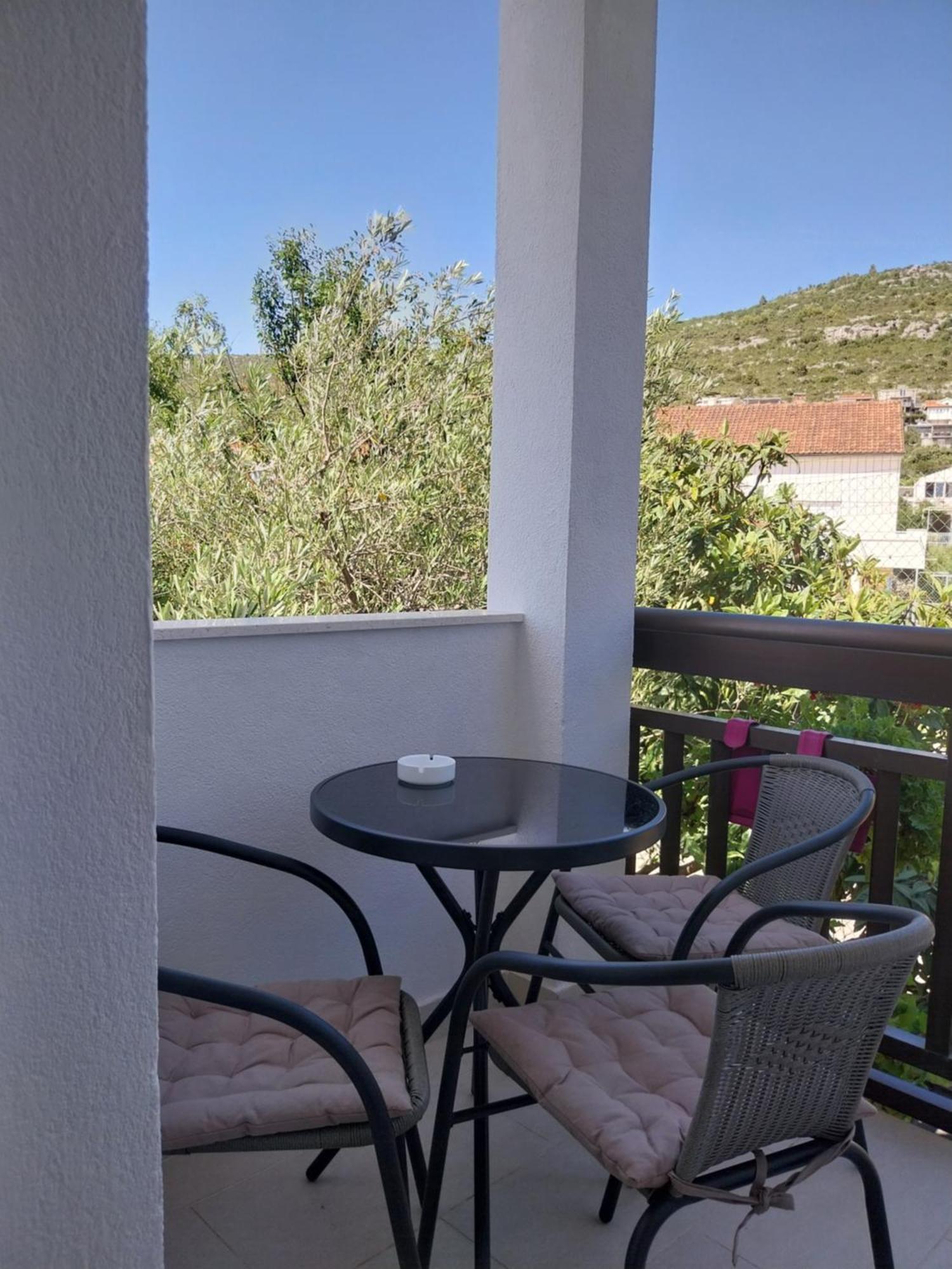 Apartmani Liberan Neum Exterior foto