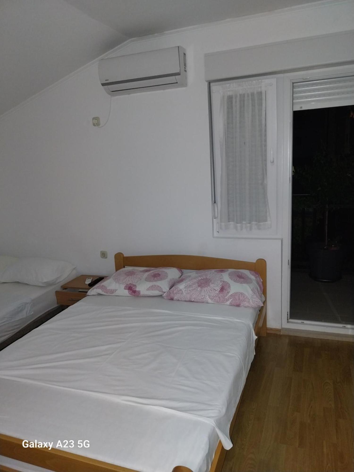 Apartmani Liberan Neum Exterior foto