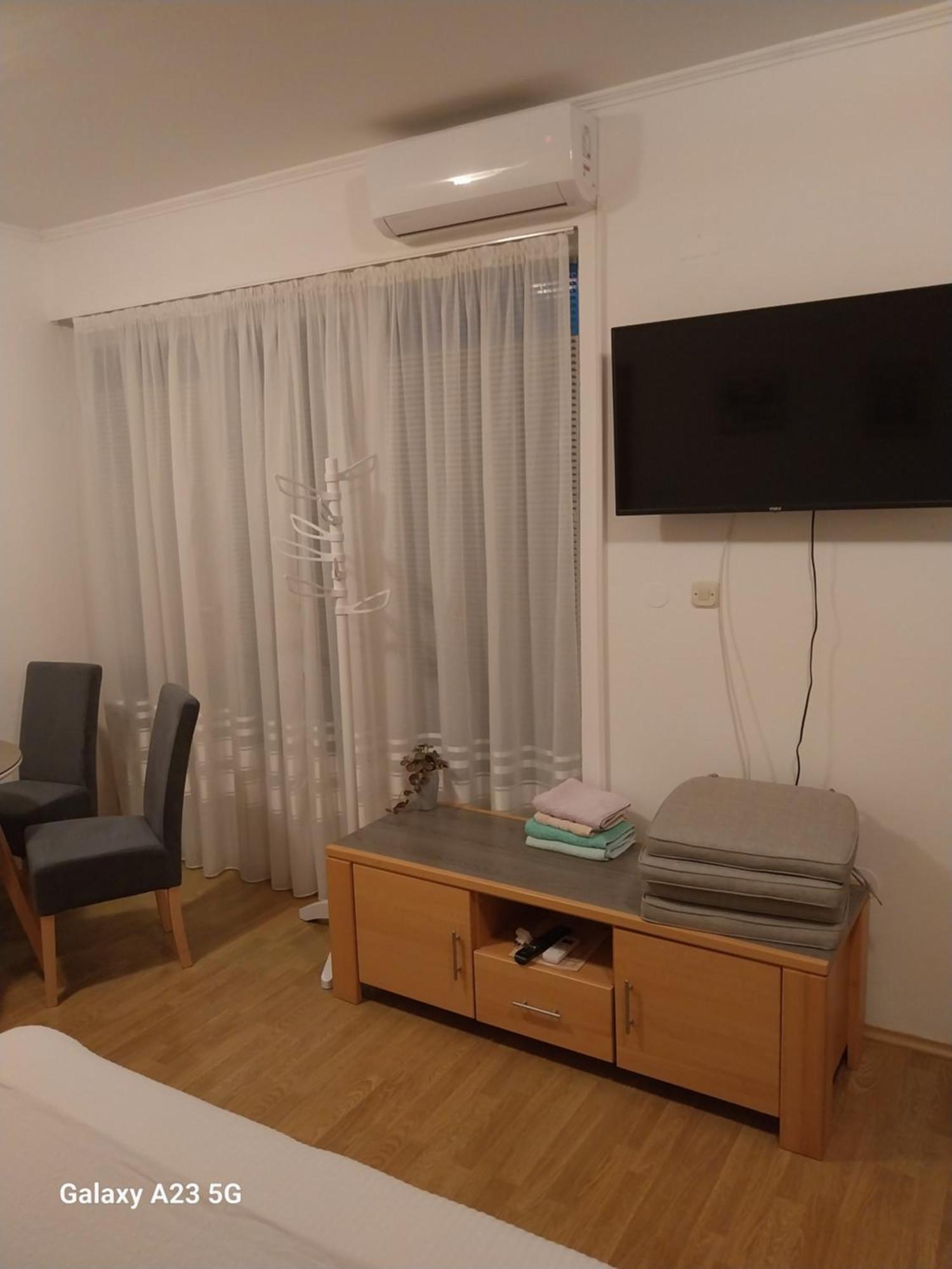 Apartmani Liberan Neum Exterior foto