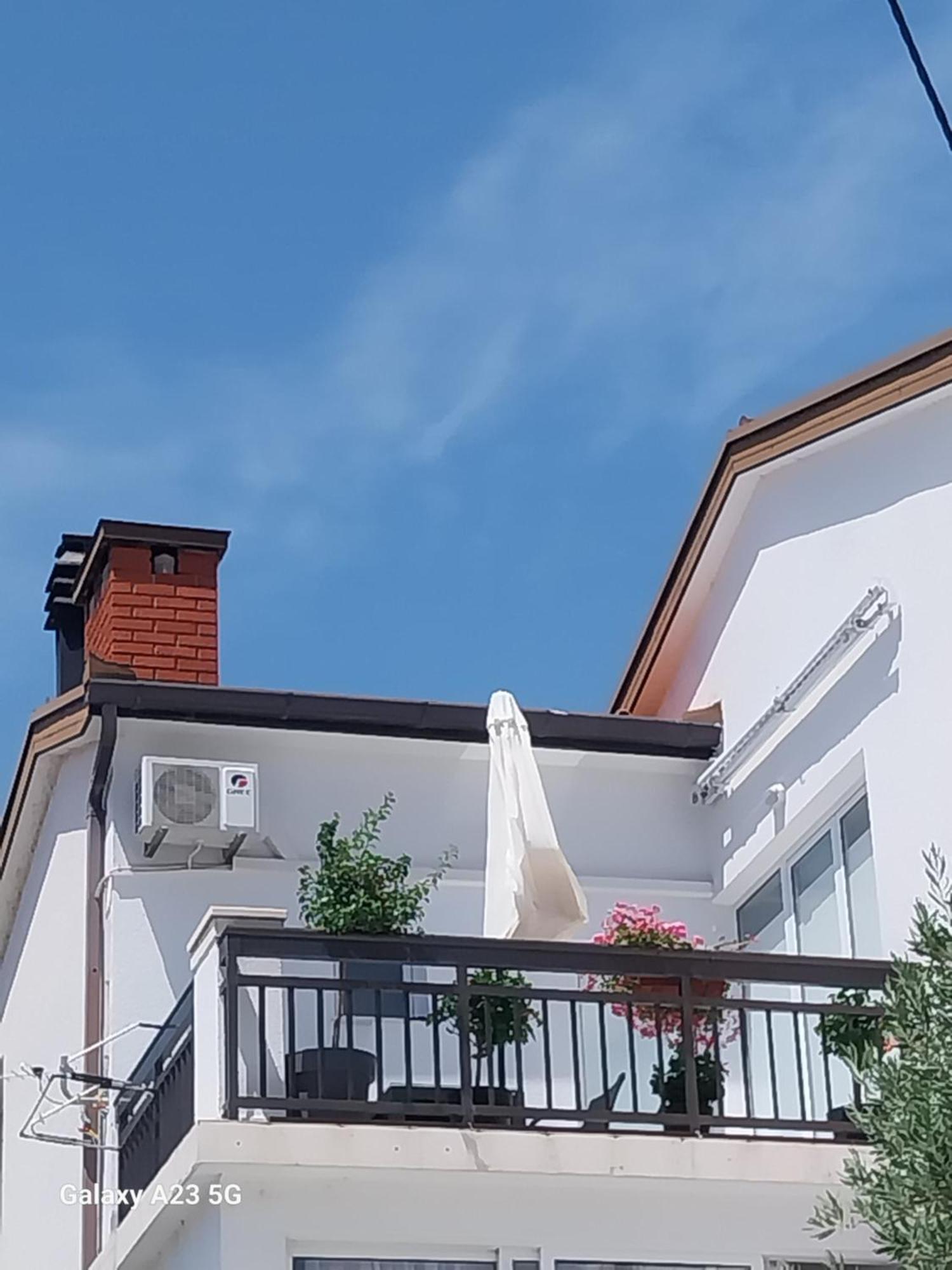 Apartmani Liberan Neum Exterior foto